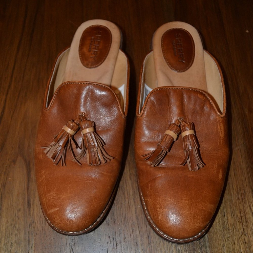 Sperry Tan Mules with Tassels Size 9.5
